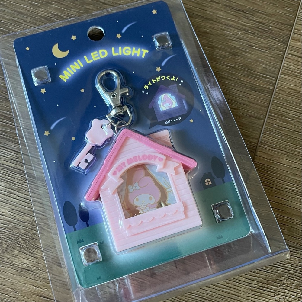 Only 1 Left! MY MELODY-RARE NWT Flashlight Keychain